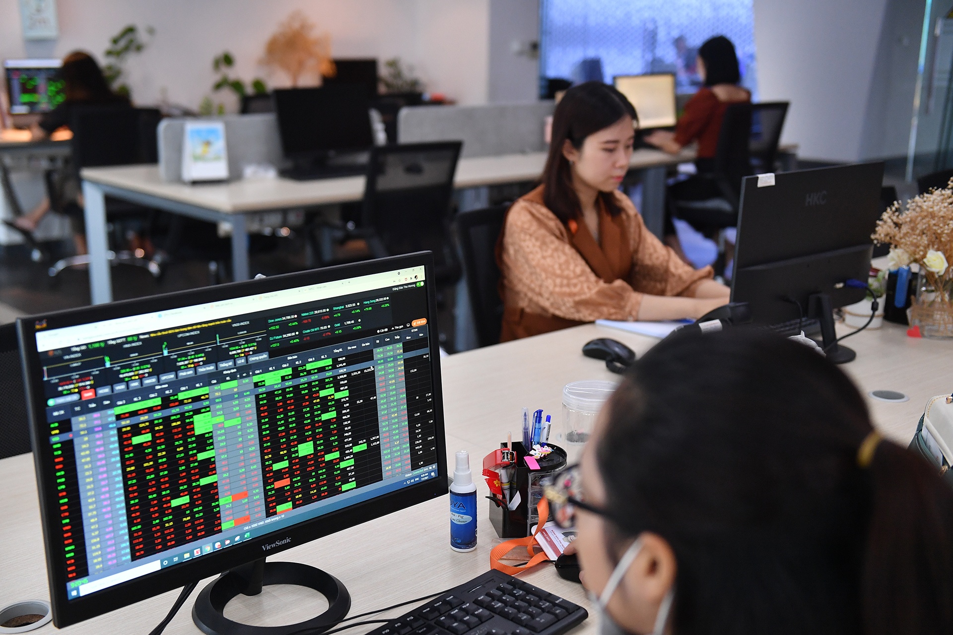 Xuat hien loi giao dich cuc bo o mot so cong ty chung khoan hinh anh