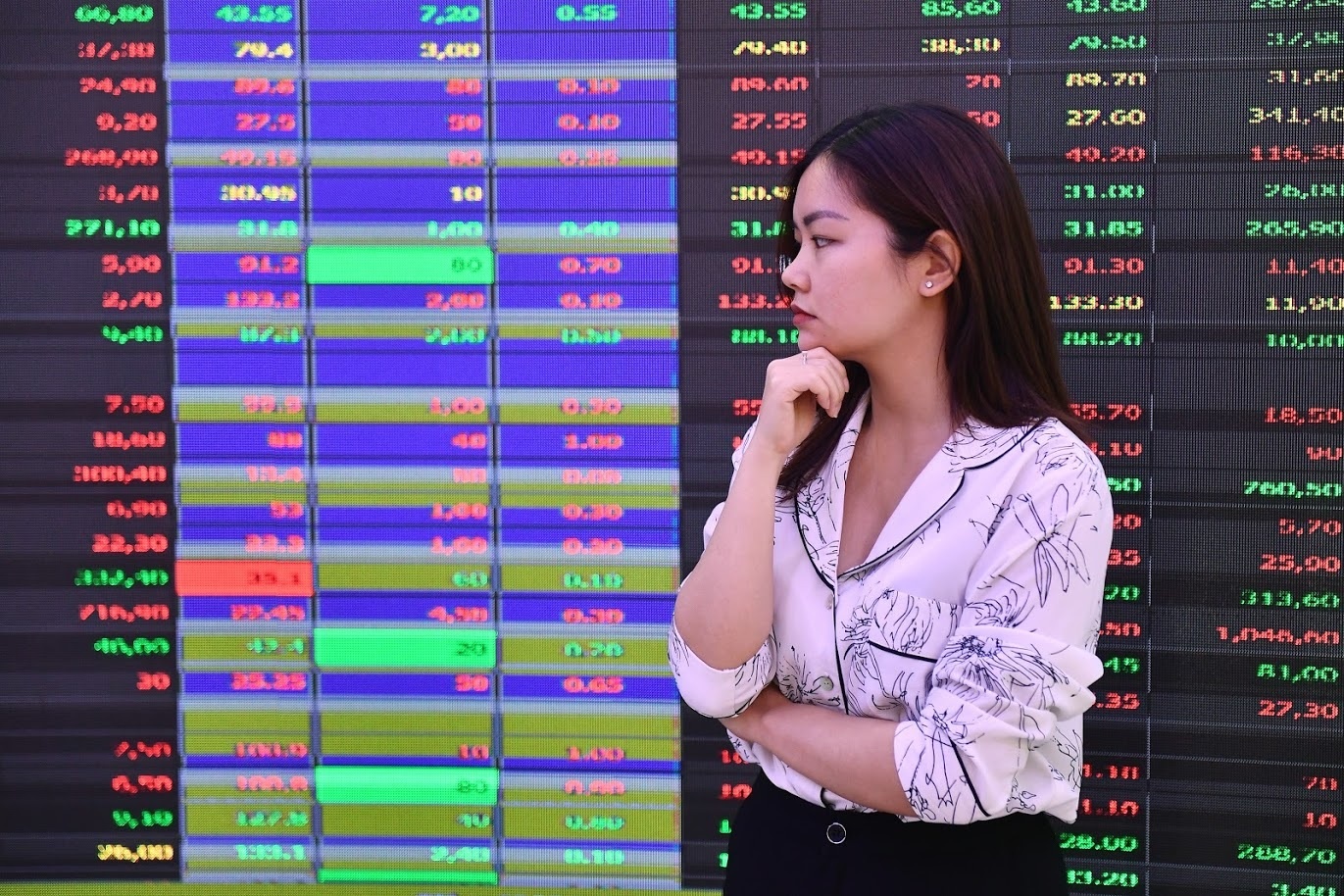 Chung khoan mat gan 16 ty USD von hoa trong thang 7 hinh anh