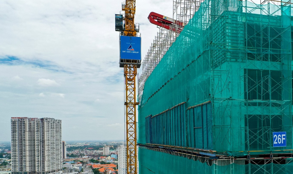 Dragon Capital gom DXG,  Tap doan Dat Xanh,  Gia co phieu DXG anh 1