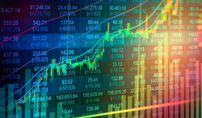 Co phieu bat dong san lai 'tim tran' hinh anh