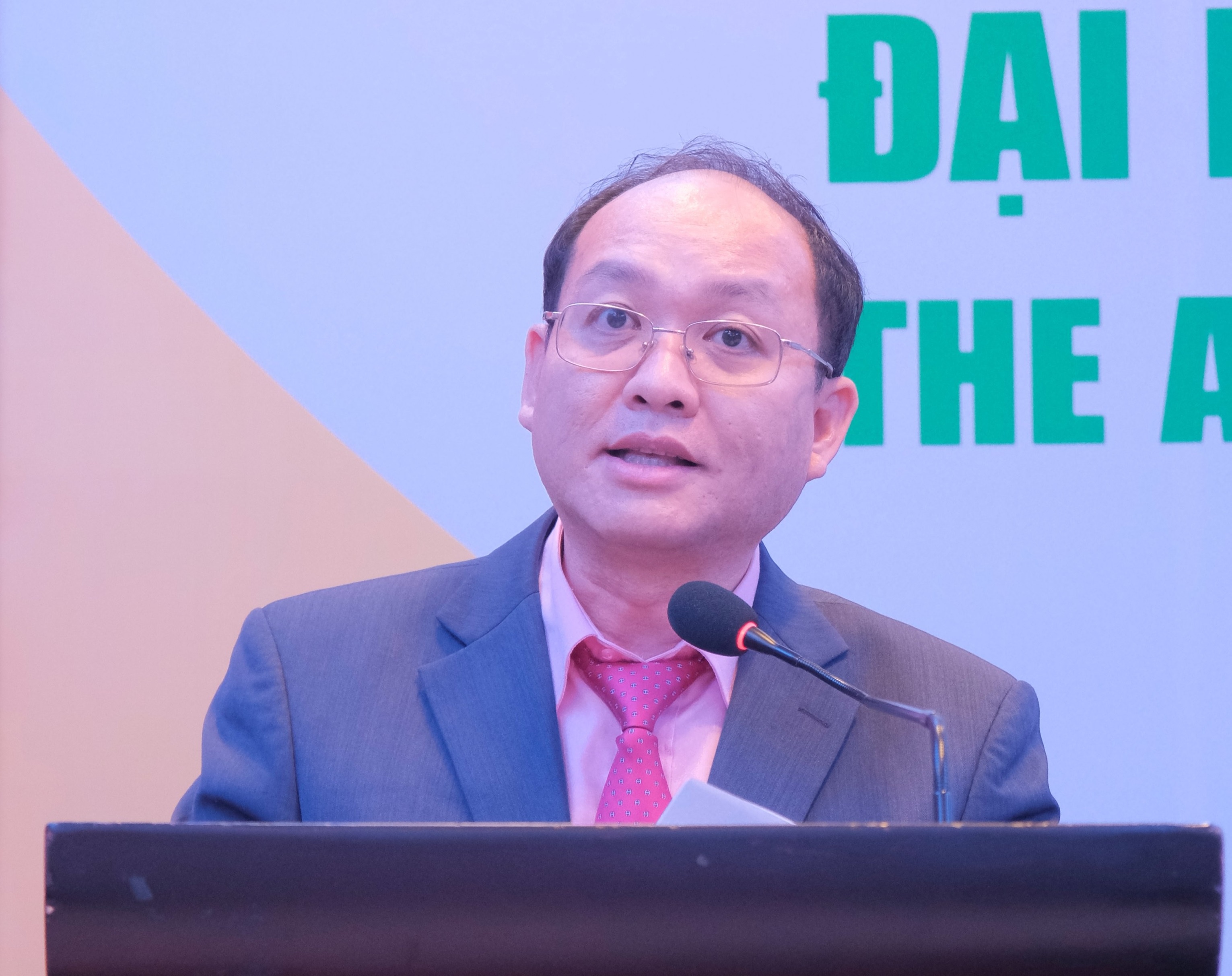 Chu tich VDSC noi ve trai phieu doanh nghiep va doi tac nuoc ngoai hinh anh