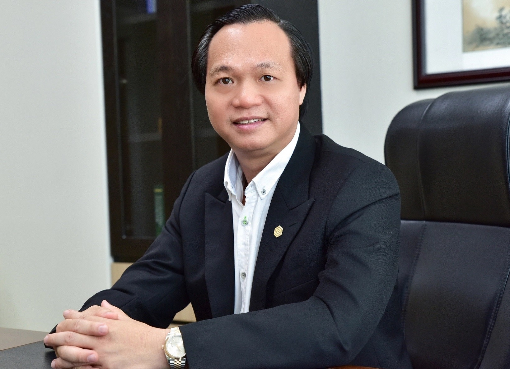 Tong giam doc Phat Dat thu 250 ty dong tu ban co phieu PDR hinh anh