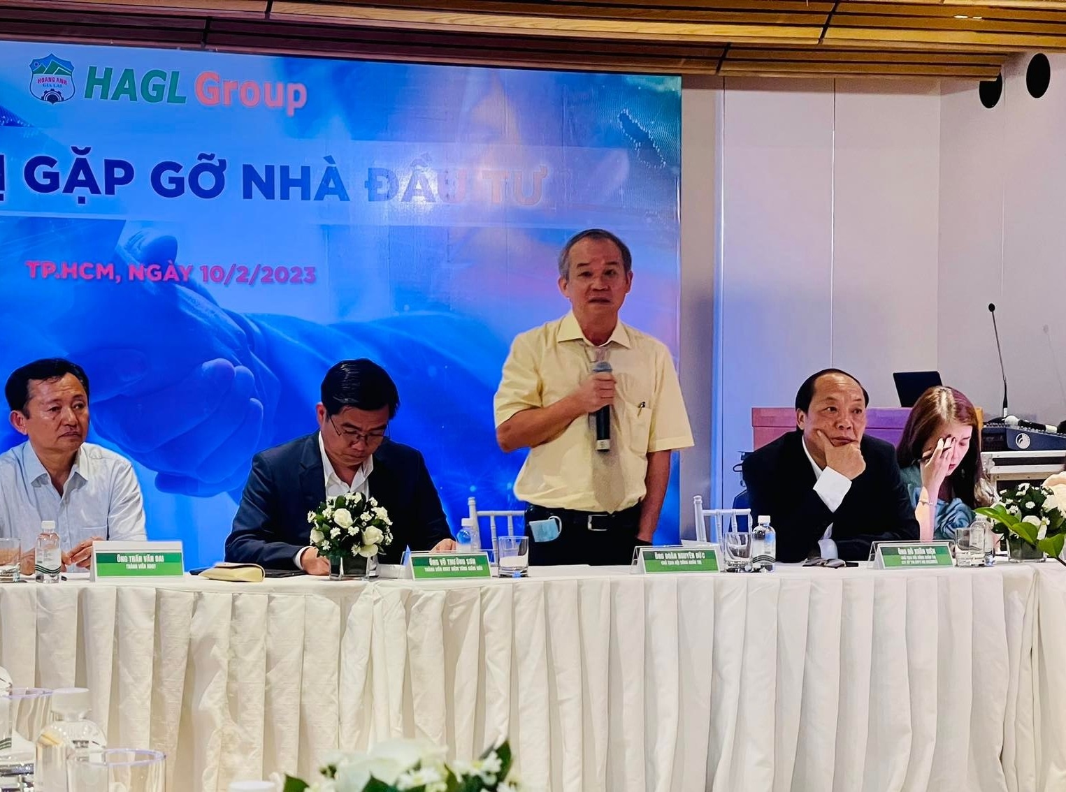 HAGL,  bau Duc,  cay an trai anh 1