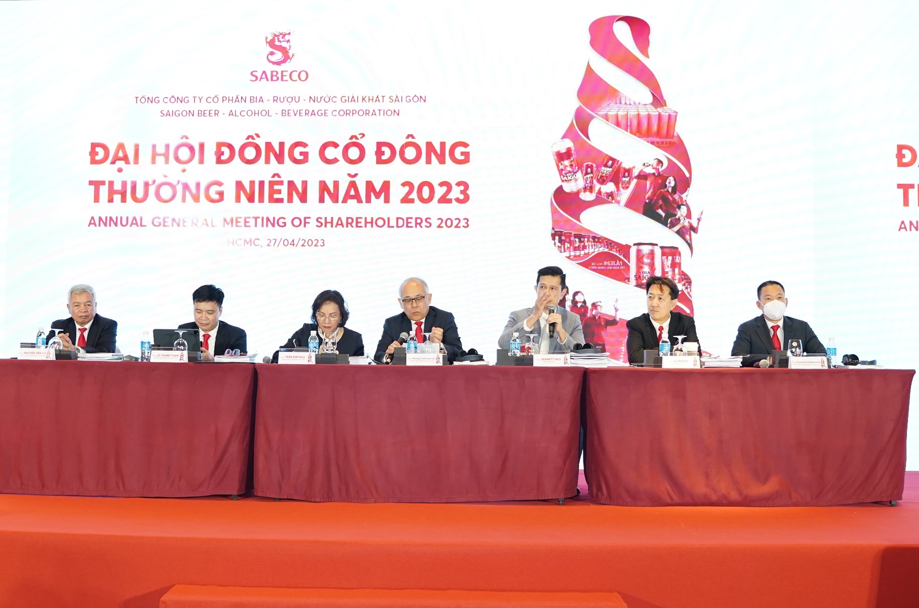 Sabeco muon tan cong vao phan khuc can cao cap hinh anh