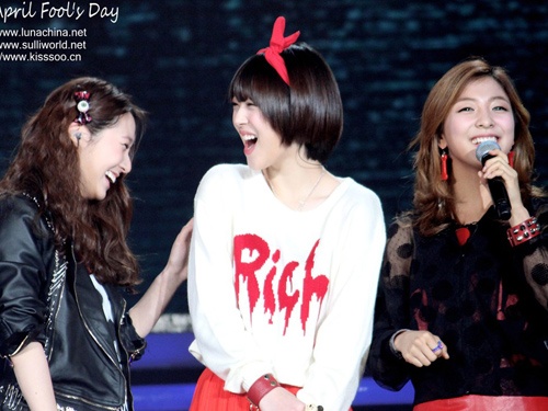 Nhung hinh anh tiec nuoi ve thoi ven nguyen cua f(x) hinh anh