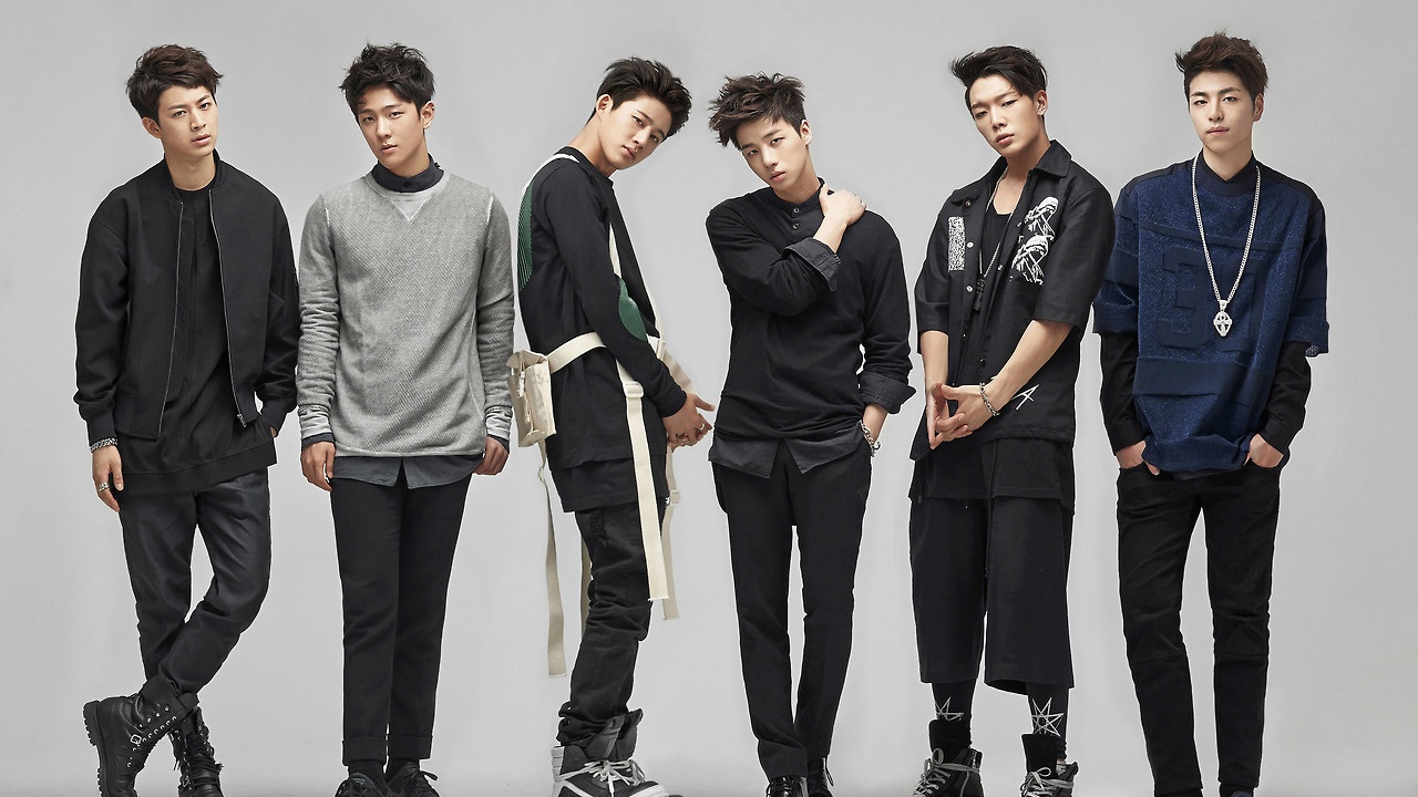 iKON tan cong Nhat Ban vao nam sau hinh anh