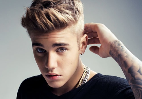 Vua khen ngoi Selena, Justin da khoa than ben ban gai moi hinh anh