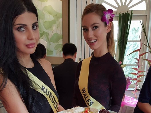 Miss Grand International bi to nguoc dai thi sinh hinh anh