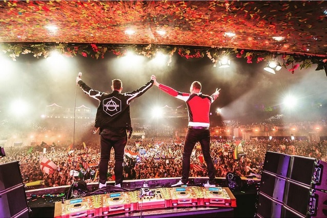 Tiesto Tomorrowland 2015 hinh anh