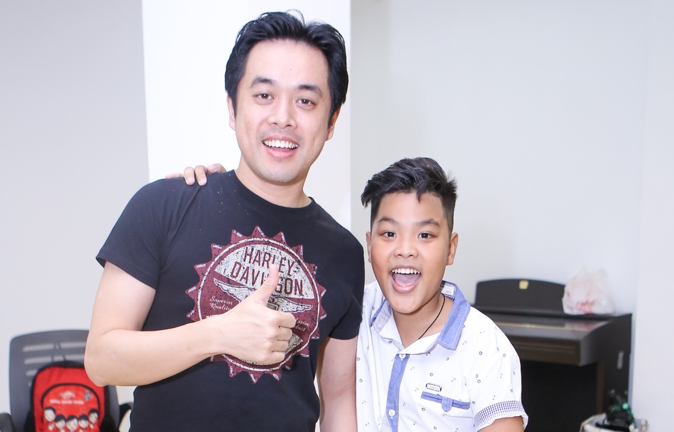 Tien Quang goi HLV Duong Khac Linh la bo hinh anh