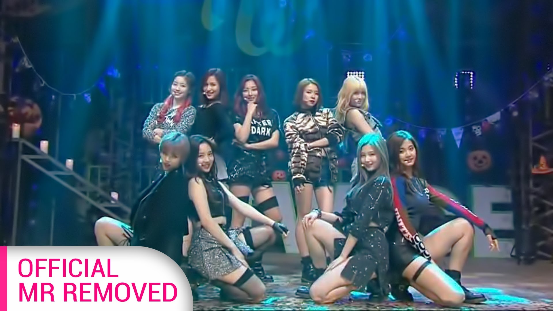 TWICE(트와이스) - 