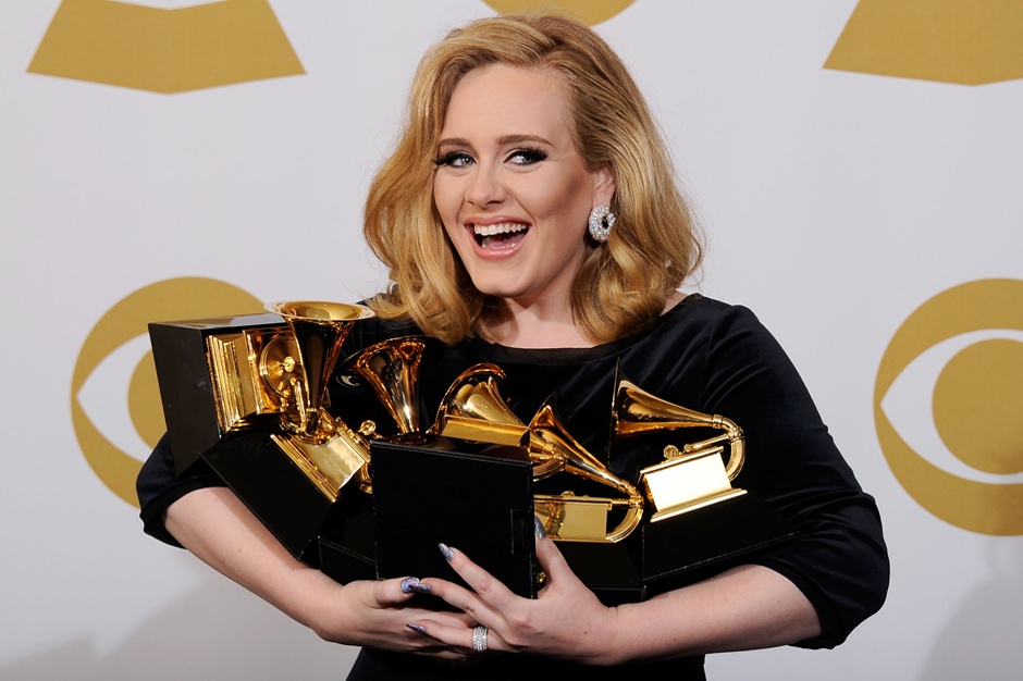 Adele ky vong album moi dat ky luc tieu thu 2 trieu ban hinh anh