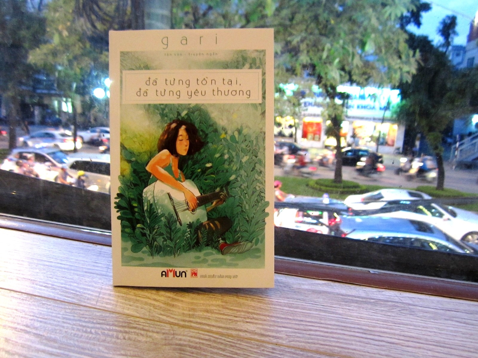 Gari va nhung cau chuyen ve noi co don hinh anh