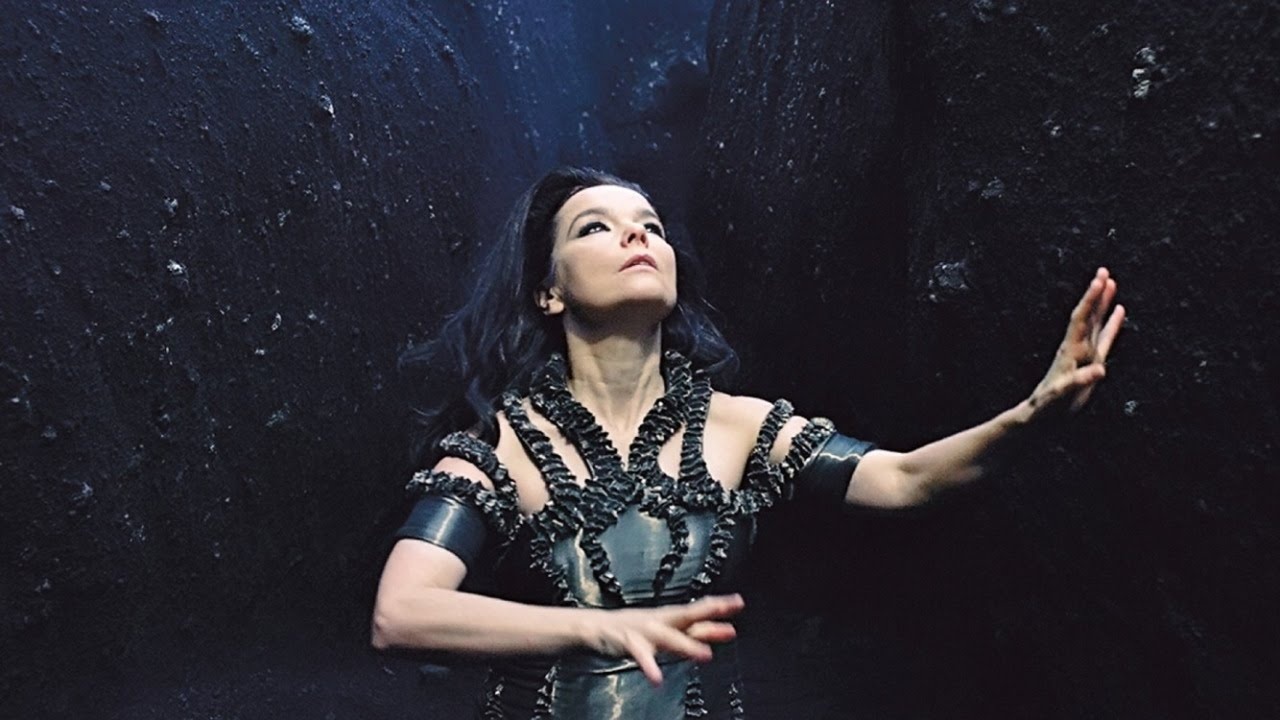 bjork: black lake hinh anh