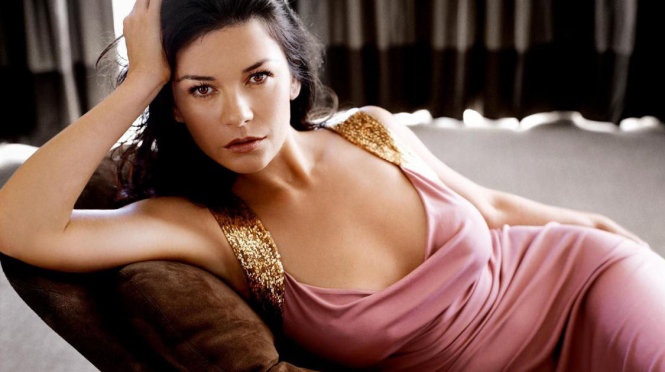 Bi quyet tuoi tre cua Catherine Zeta-Jones: Song lac quan hinh anh