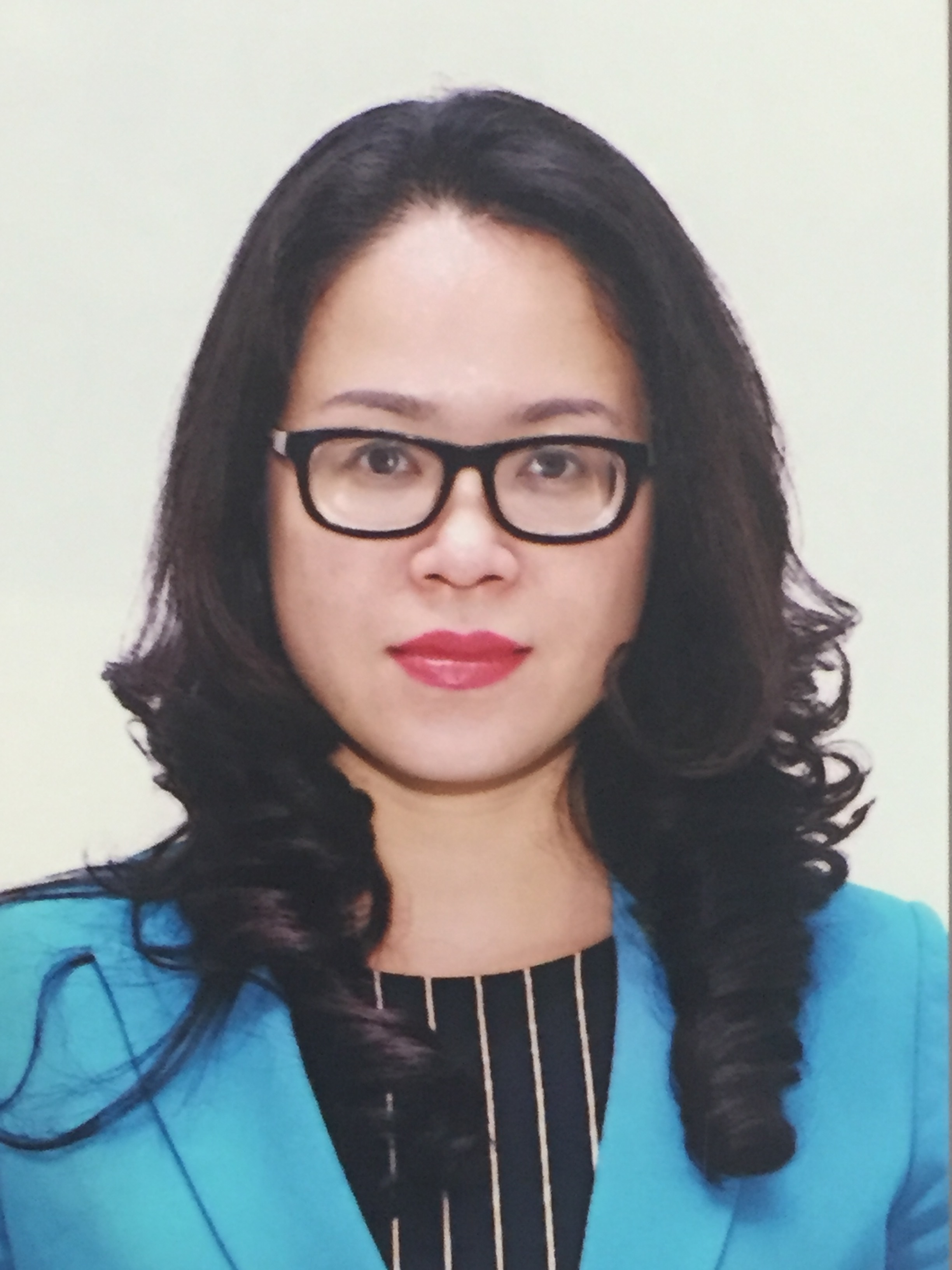 thanh vien tam ca 3A ung cu dai bieu quoc hoi anh 2