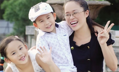 Minh Anh 3A: 'Toi ung cu Quoc hoi khong nham PR ban than' hinh anh