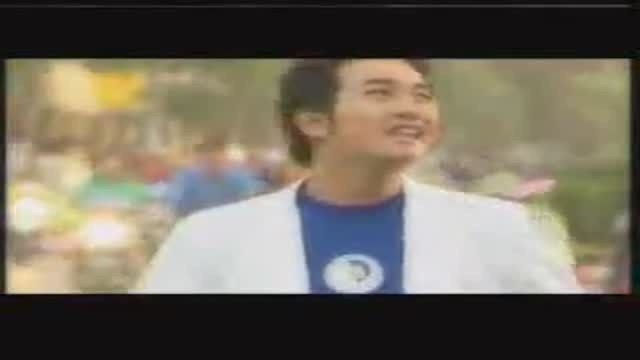 Buc tranh muon mau - Minh Quan hinh anh