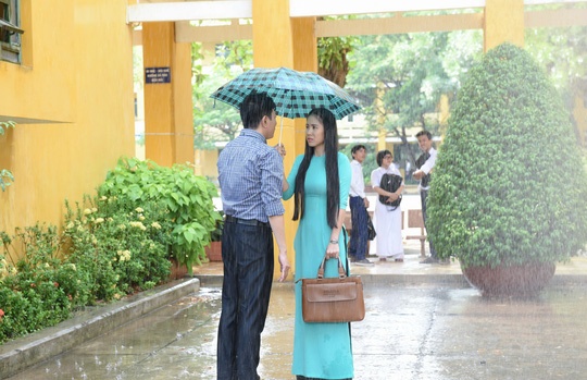 Phim truyen hinh het thoi, dien vien gap kho hinh anh