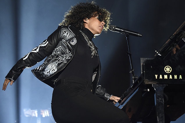 Alicia Keys ra mắt ca khúc mới tại sự kiện thể tha ảnh 1 Alicia Keys ra mat ca khuc moi tai su kien the tha anh 1