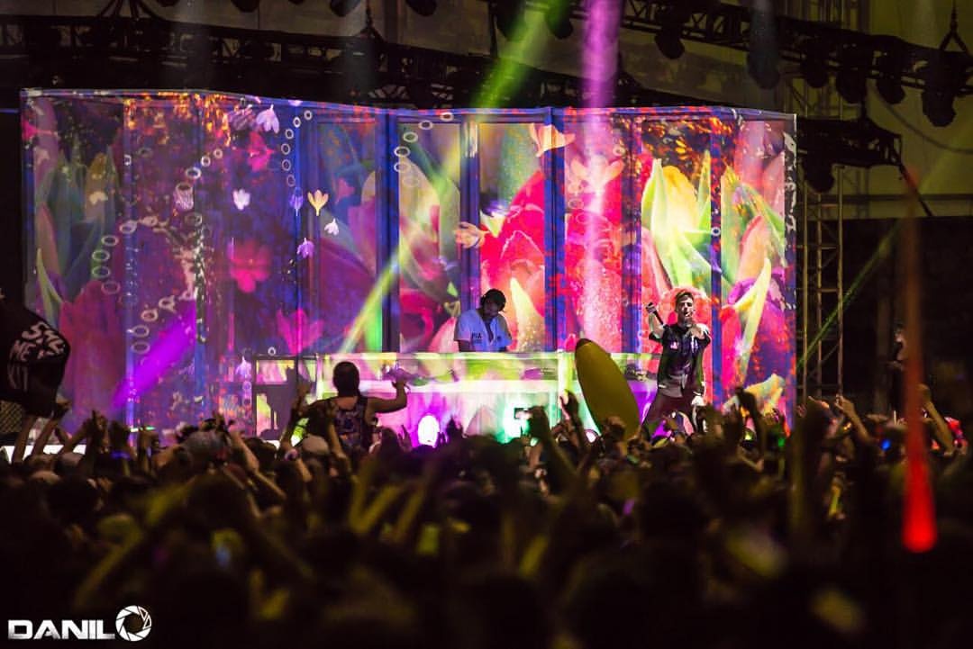 The Chainsmokers gay dot pha anh 2