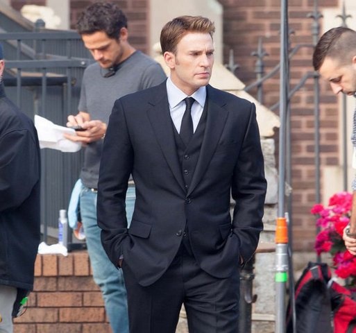 So sánh phong cách Captain America và Iron Man ảnh 5 So sanh phong cach Captain America va Iron Man anh 5