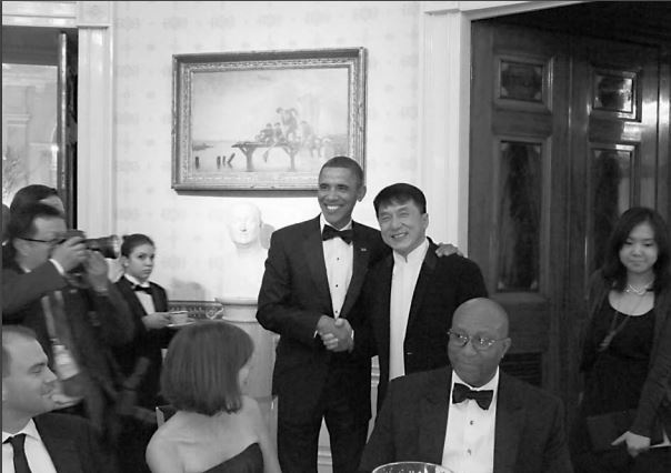 tu truyen Thanh Long anh 14