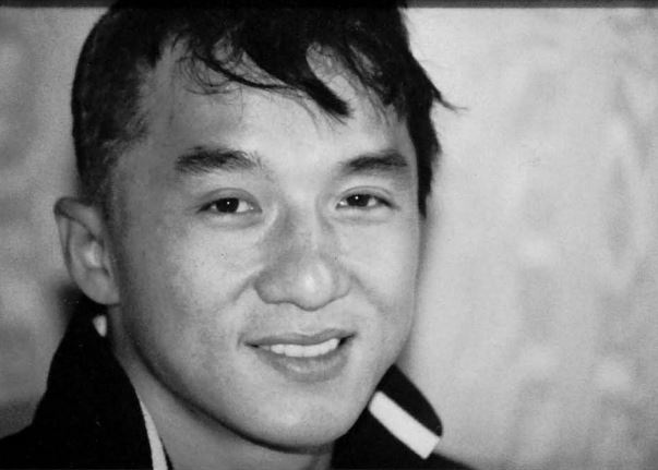 tu truyen Thanh Long anh 8