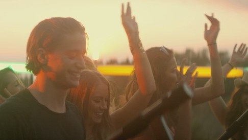 Firestone -Kygo, Conrad hinh anh