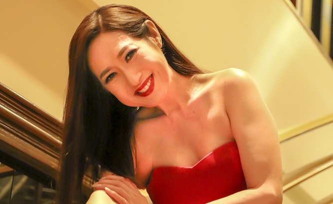 Y Lan ke ve quang doi cay dang mat con vi di hat hinh anh