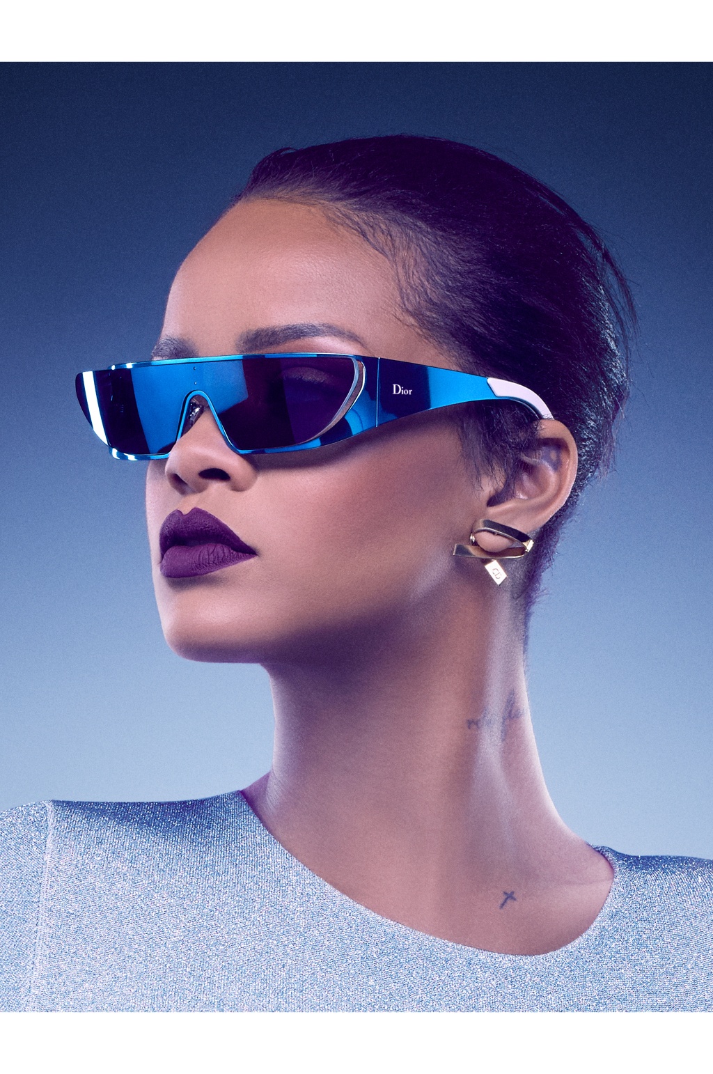 Rihanna kết hợp cùng Dior ra mắt bộ sưu tập kính ảnh 1 Rihanna ket hop cung Dior ra mat bo suu tap kinh anh 1