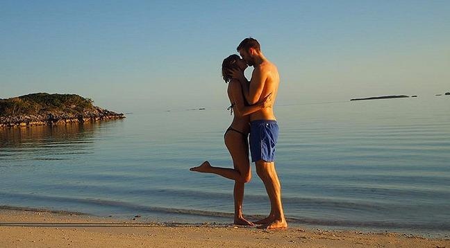5 khoanh khac chuyen tinh Taylor Swift – Calvin Harris hinh anh