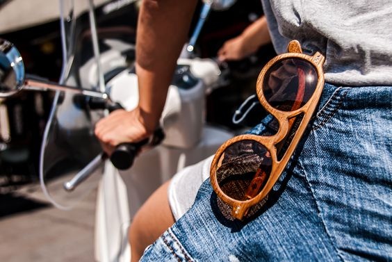 Nhung mau kinh nam hot nhat he 2016 hinh anh