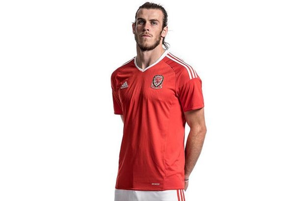 10 bo ao dau dep nhat Euro 2016 anh 8