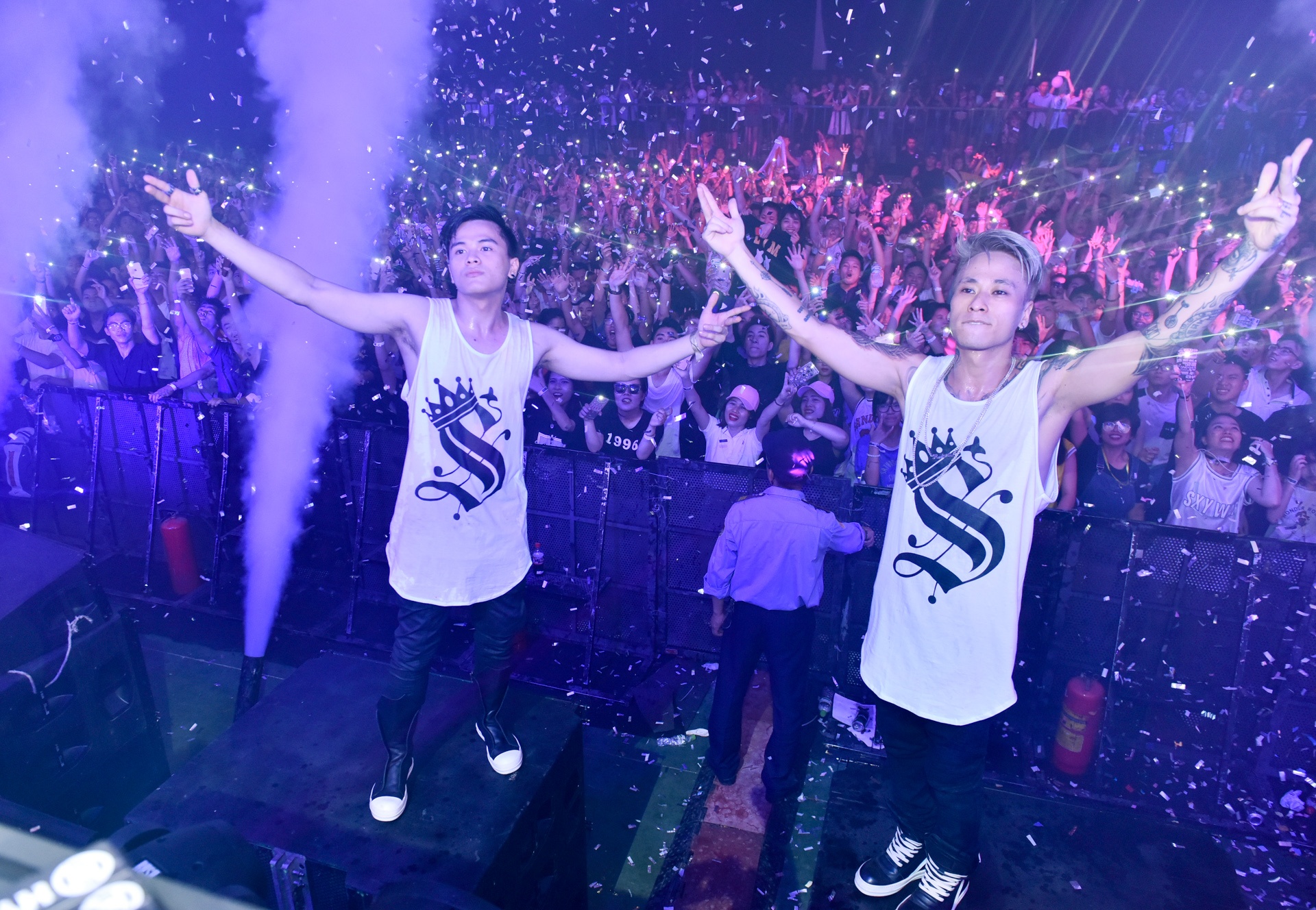 DJ Marshmello den Viet Nam anh 8