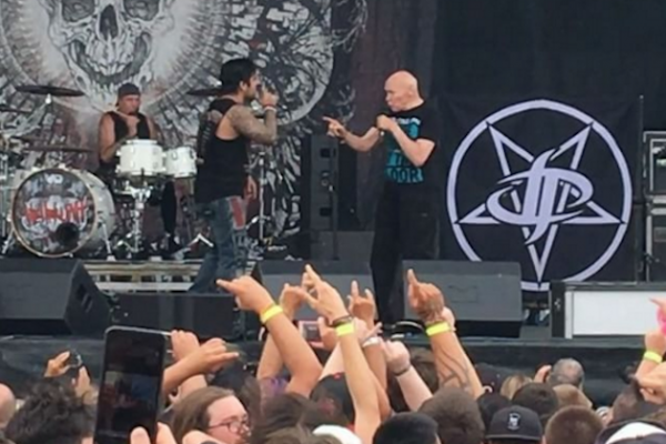Drowning Pool and John Hetlinger sing 