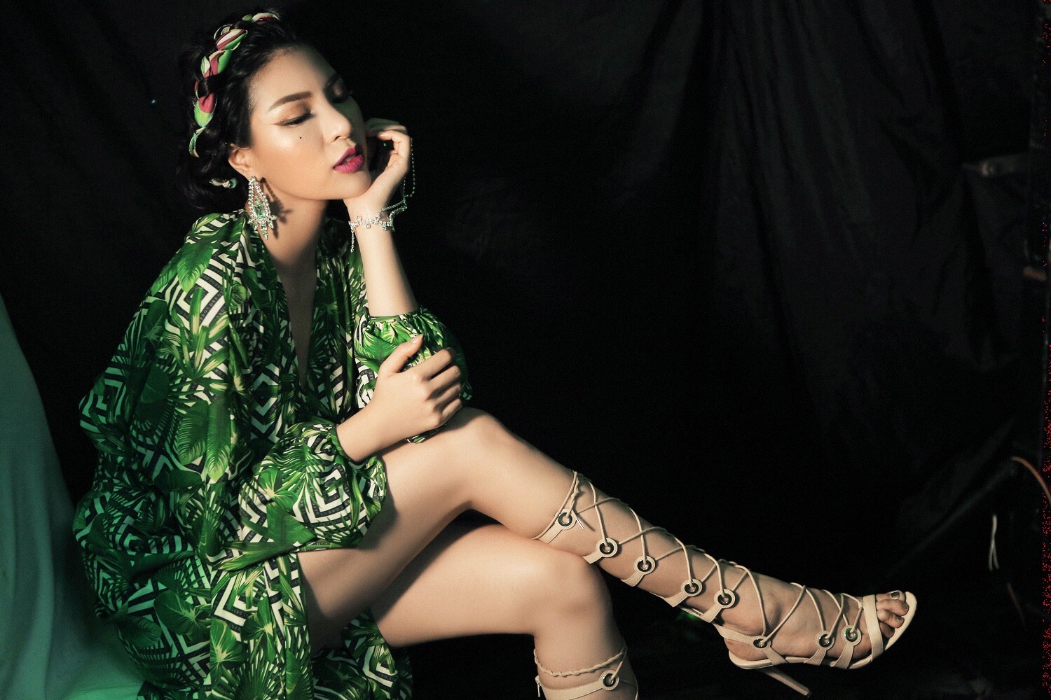 Sieu mau Kha Trang kieu sa voi hinh anh quy co hinh anh