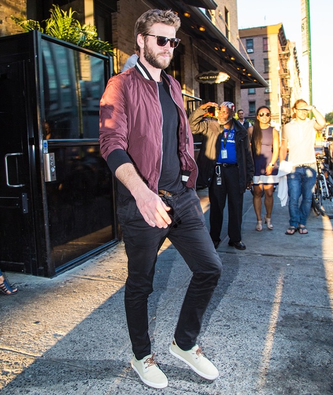 Phong cach thoi trang nam tinh cua Liam Hemsworth anh 1