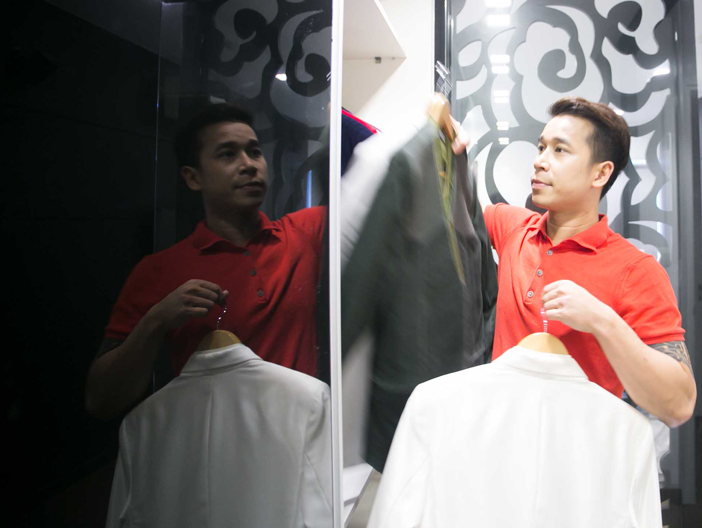 Can ho cao cap nhin ra san bay cua Le Hoang The Men hinh anh