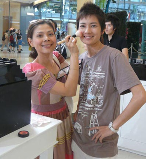 Theo đuổi hình tượng tomboy khi bước chân vào showbiz đã khiến Thuý Vinh thường xuyên