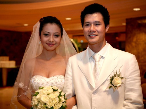 Sao Viet vuong nghi an dong tinh du cong khai nguoi yeu hinh anh