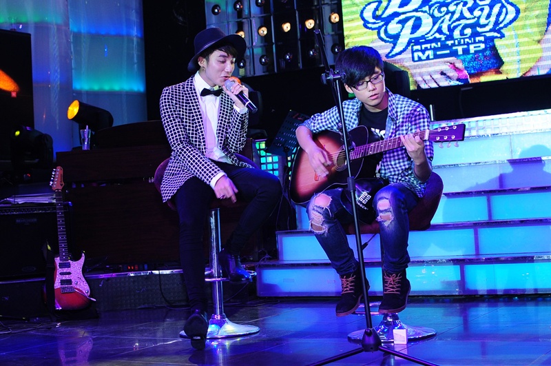 Son Tung M-TP gap su co o tiec sinh nhat tuoi 20 hinh anh