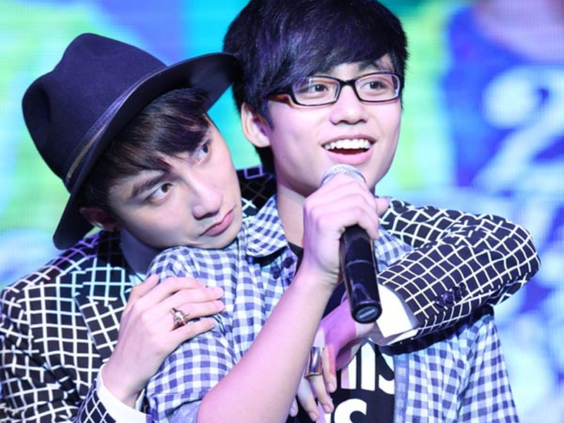 Dan em gai, em trai hiem khi lo dien cua sao Viet hinh anh