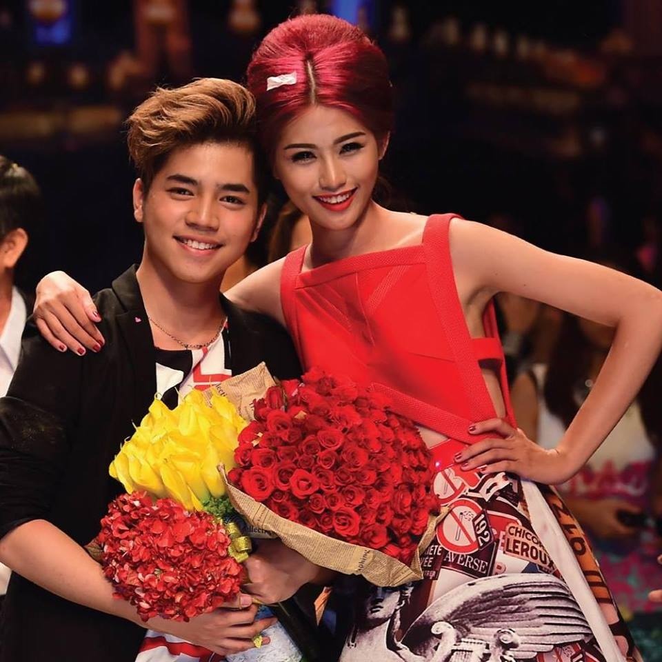 Lý Giám Tiền là người chiến thắng mùa thứ 2 của Project Runway.