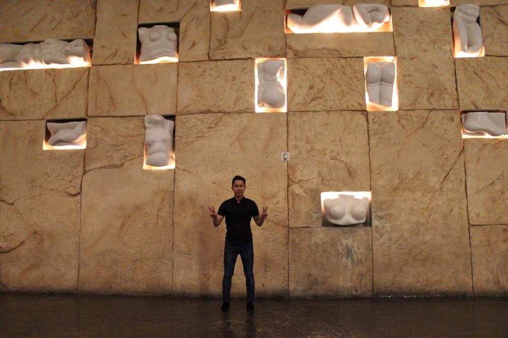 The Men là một trong những ca sĩ, nhóm nhạc đang được ưa chuộng tại thị trường hải ngoại. Mỗi nơi nhóm The Men đi qua đều để lại những ấn tượng tốt đẹp trong lòng công chúng yêu nhạc.