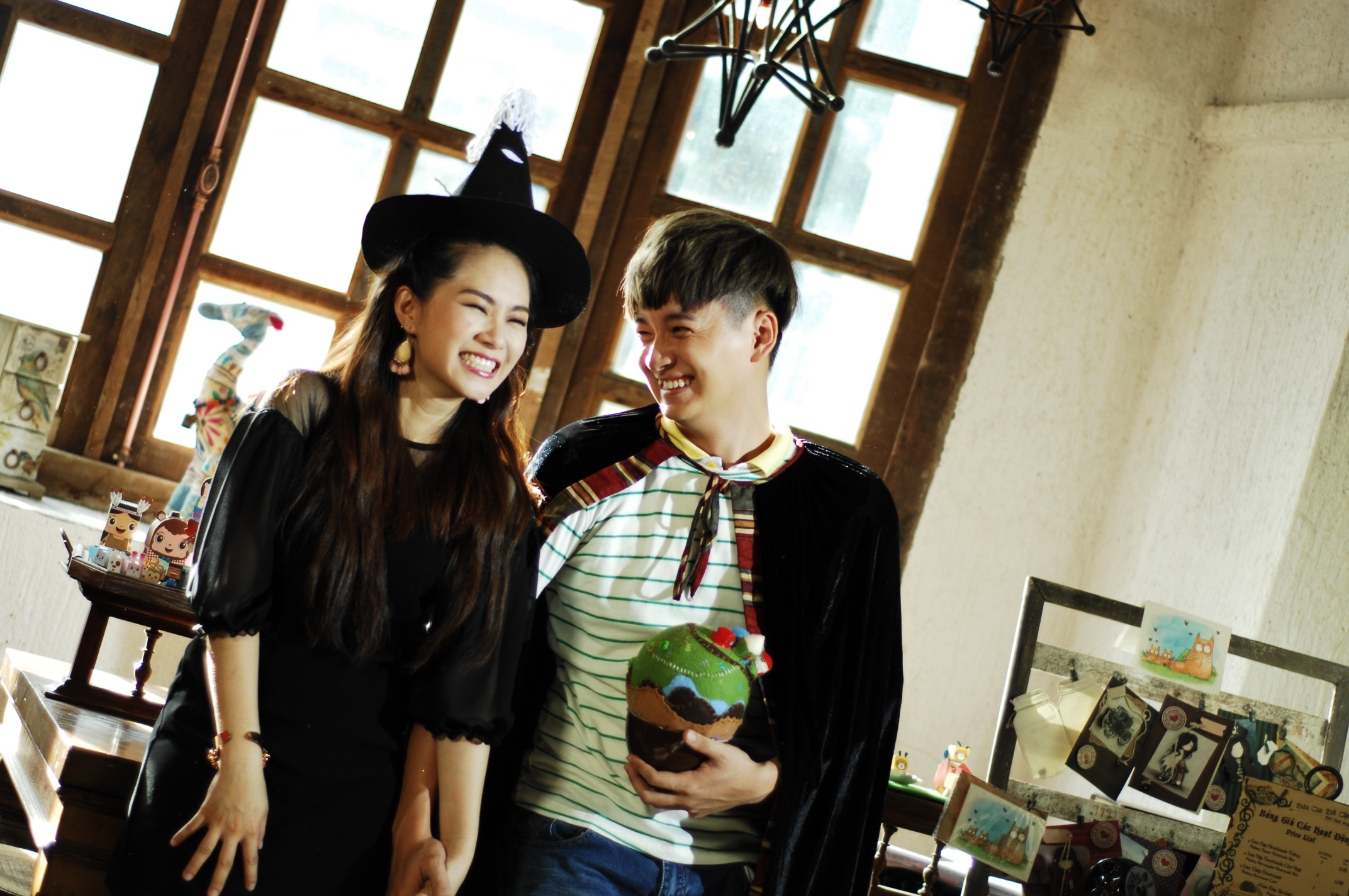 Sự kết hợp lần đầu của cặp đôi Ngô Kiến Huy – Lương Bích Hữu đã nhận được nhiều tín hiệu tốt từ khán giả, ngay khi ra mắt bài hát Vội vã yêu nhau