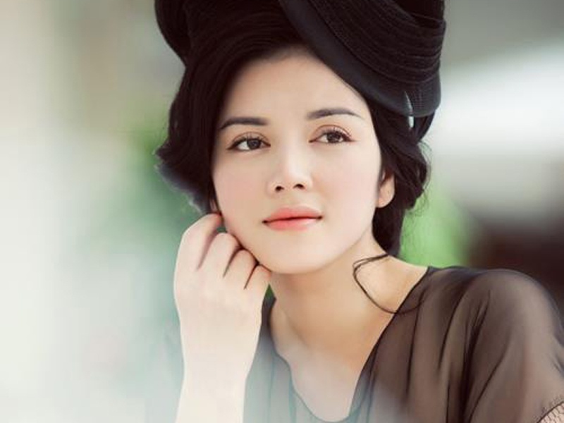 Ly Nha Ky lan dau len tieng khi bi che noi tieng Anh kem hinh anh