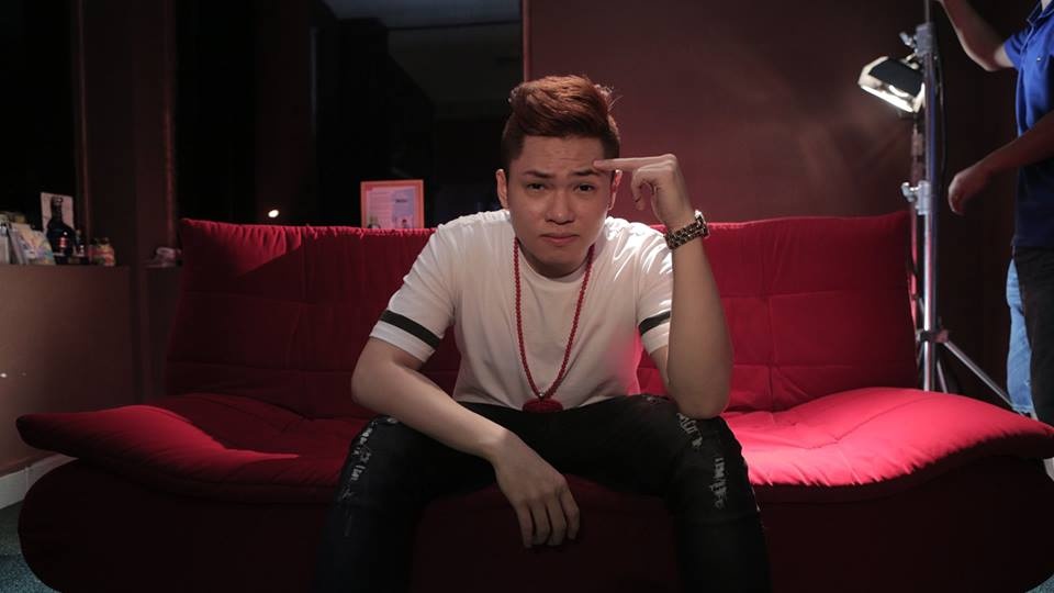 De em roi xa version tieng Anh hinh anh