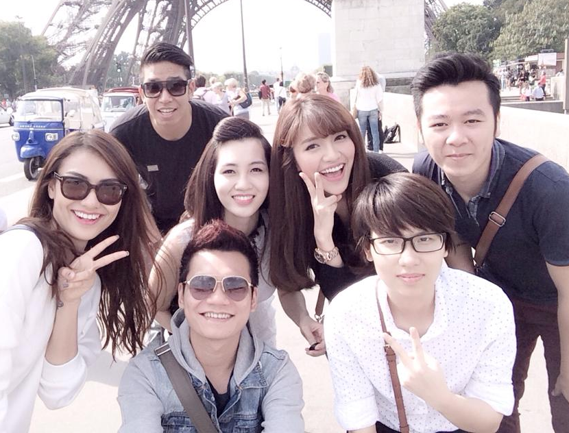 Sao Viet di dau, choi gi dip Trung Thu? hinh anh