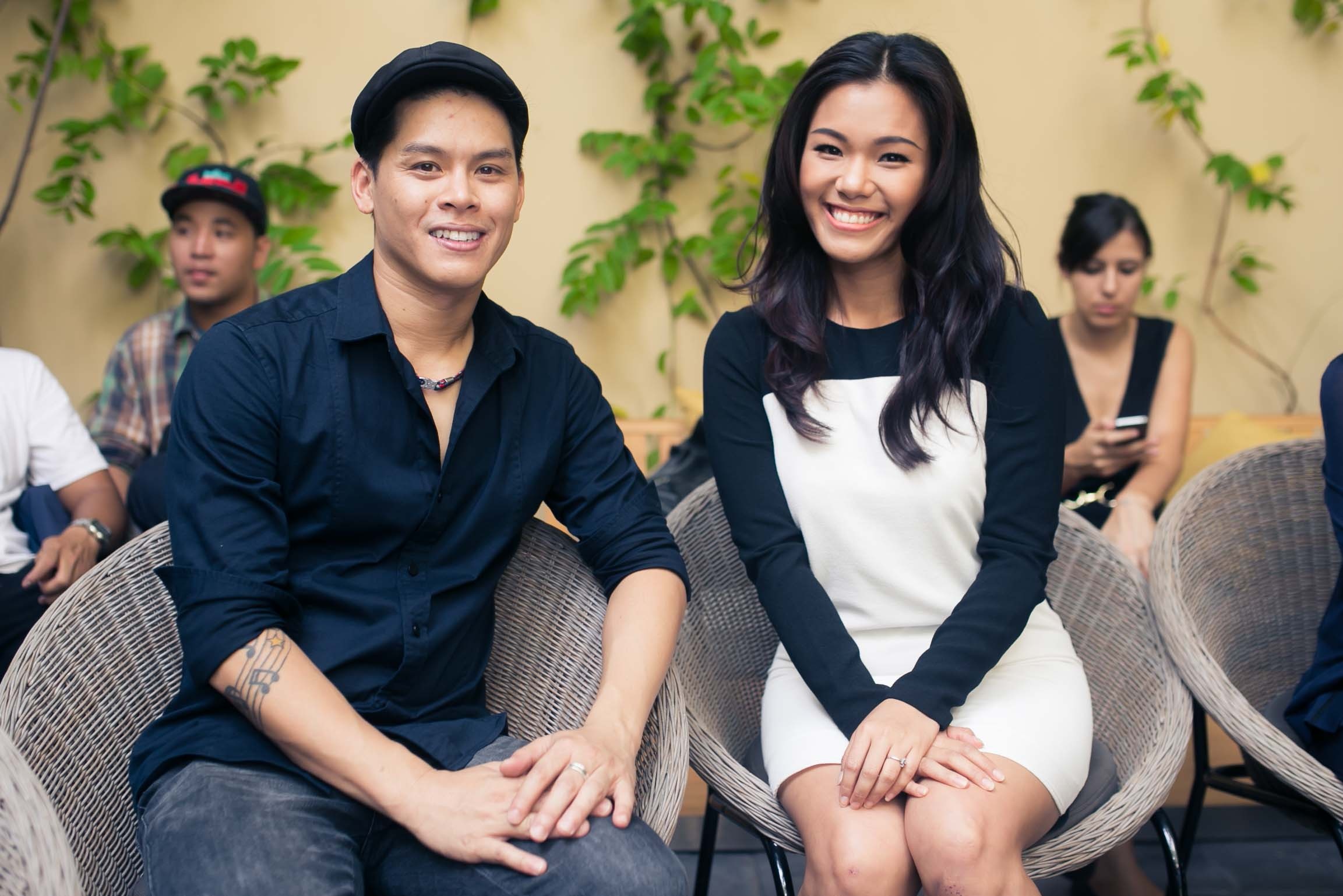 Phuong Vy rang ro den chuc mung John Huy Tran hinh anh